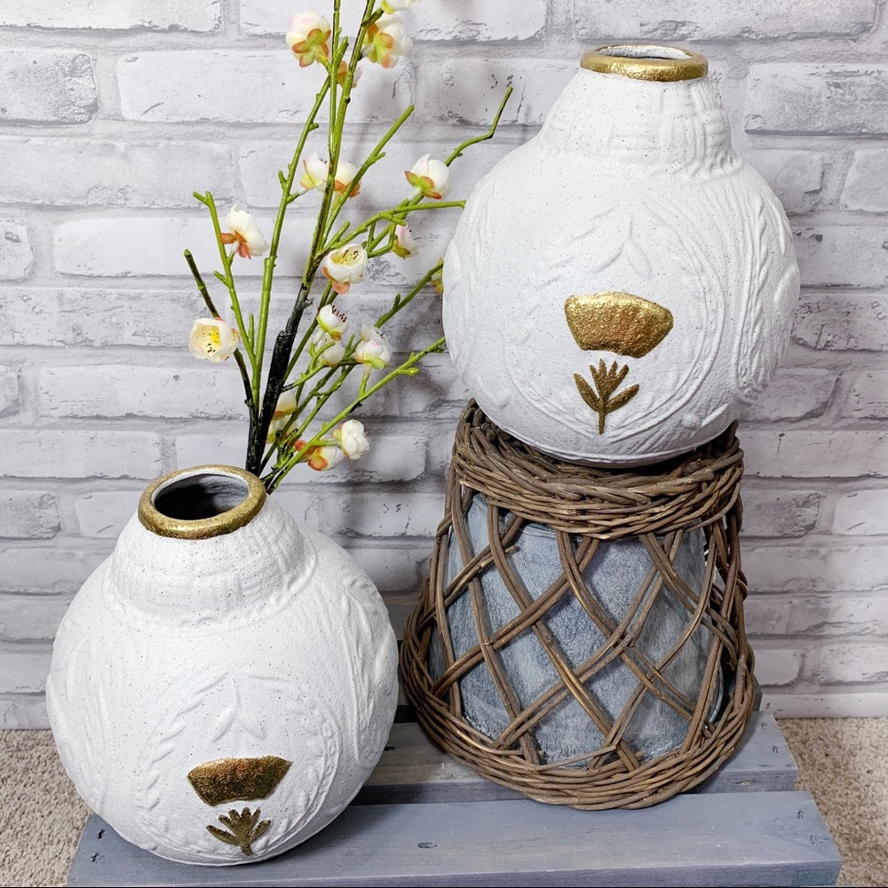 Opalhouse Decorative White / Gold Stoneware Vase Set NWT